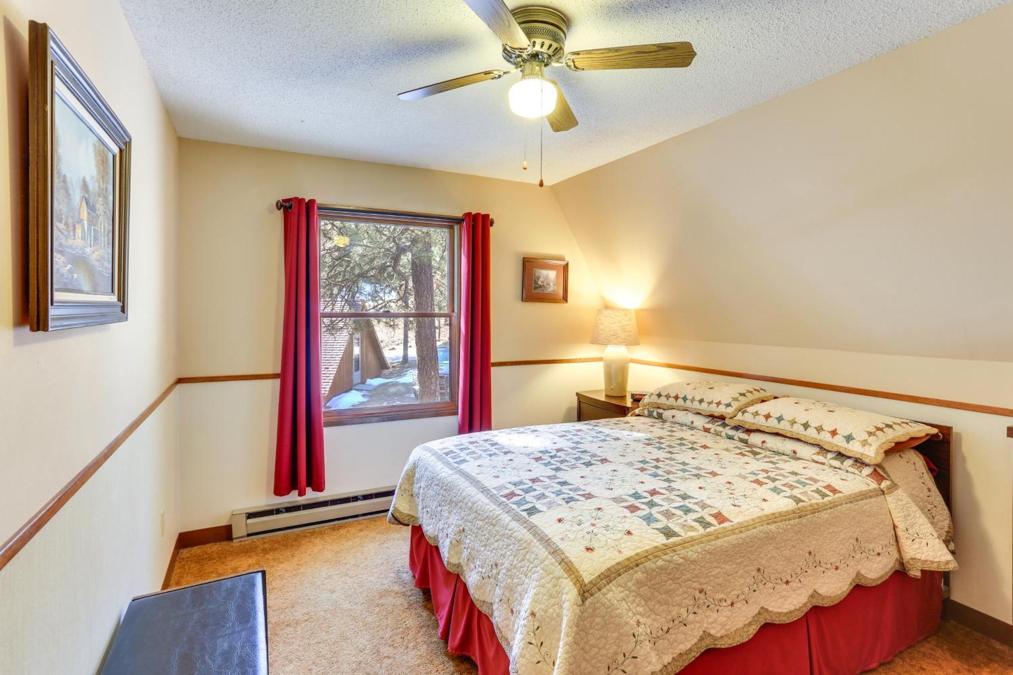 Cozy Black Hills Nature Retreat With Private Deck! 래피드시티 외부 사진